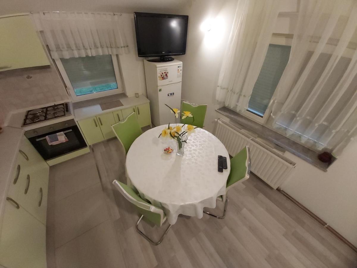 Apartments Krapec2 Jezdovec Εξωτερικό φωτογραφία